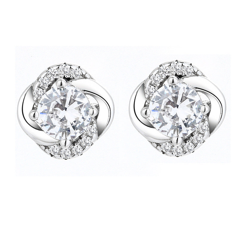 Women's earrings with sparkling cubic zirconia and elegant cable design Hapa Style