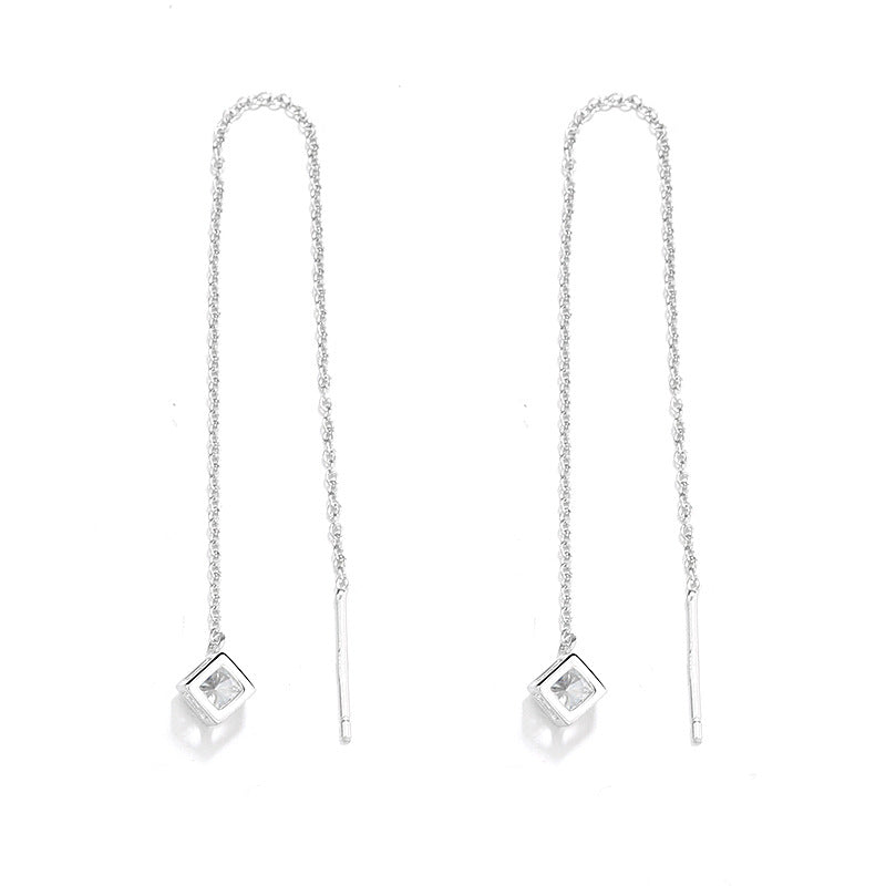 Women's earrings with elegant square pendant and shimmering zirconia Hapa Style