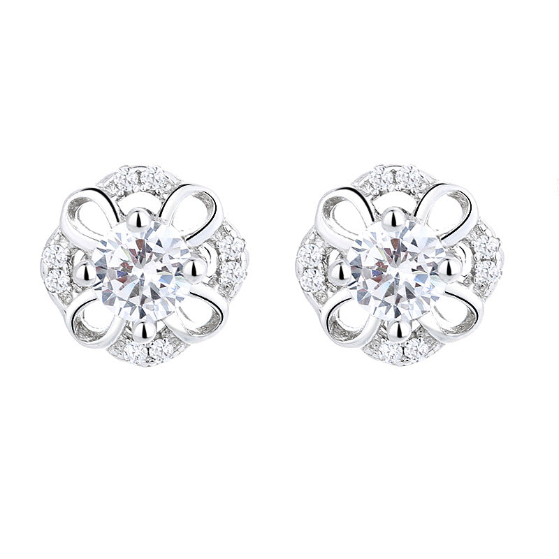 Women's stud earrings with delicate flower design and sparkling crystals Hapa Style