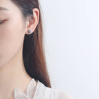 Women's stud earrings with delicate flower design and sparkling crystals Hapa Style