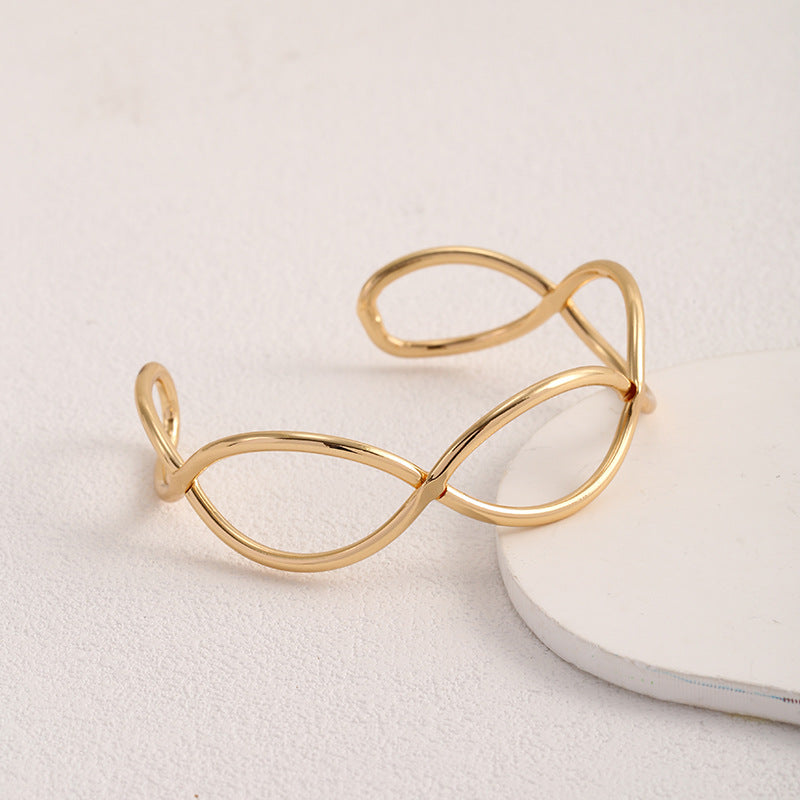 Women Open Bangle in Minimalist Design Hapa Style