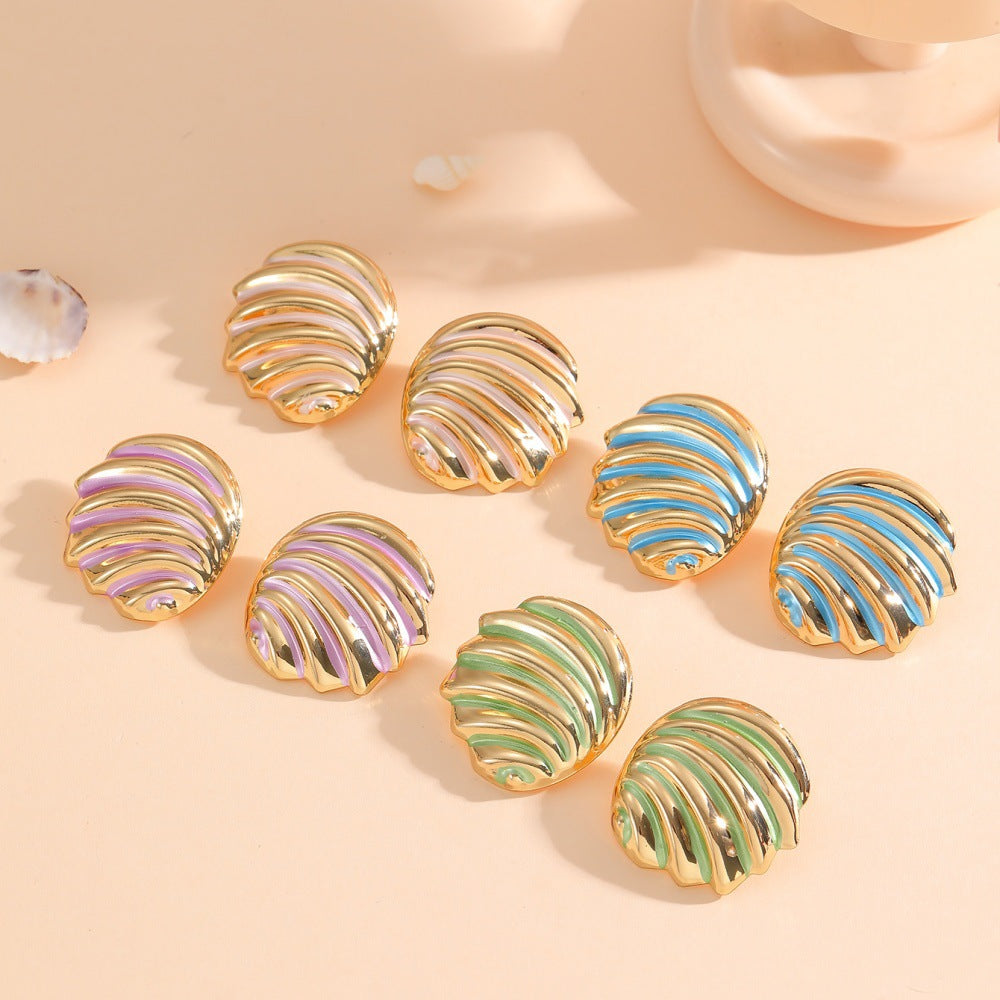 Women's ear clips in maritime shell design Hapa Style