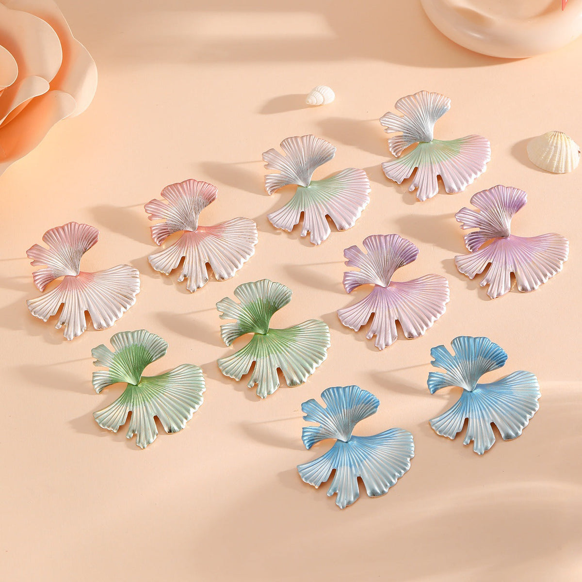 Women's hair accessories with elegant leaf design Hapa Style