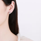 Women's earrings in elegant heart design with sparkling zirconia Hapa Style
