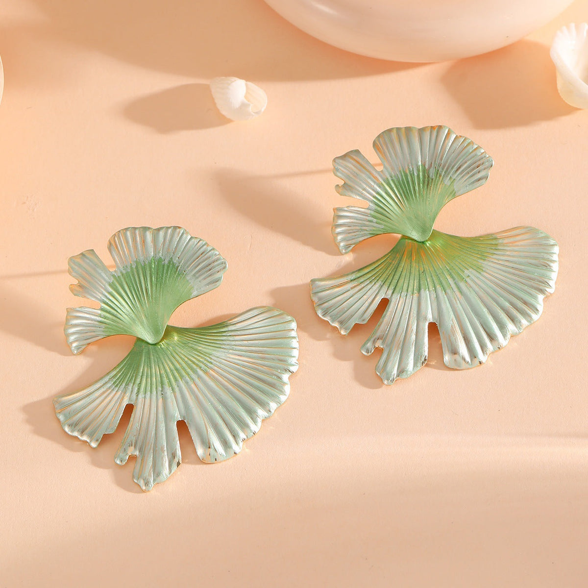 Women's hair accessories with elegant leaf design Hapa Style