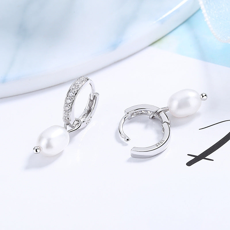 Ladies earrings with elegant zirconia decorations and pearl pendants Hapa Style