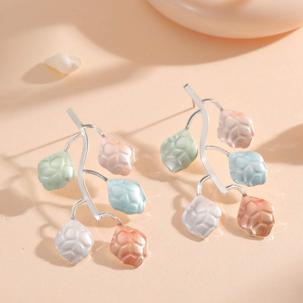 Women's hair clips in playful flower design Hapa Style