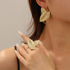 Women’s bracelet with elaborate leaf design Hapa Style