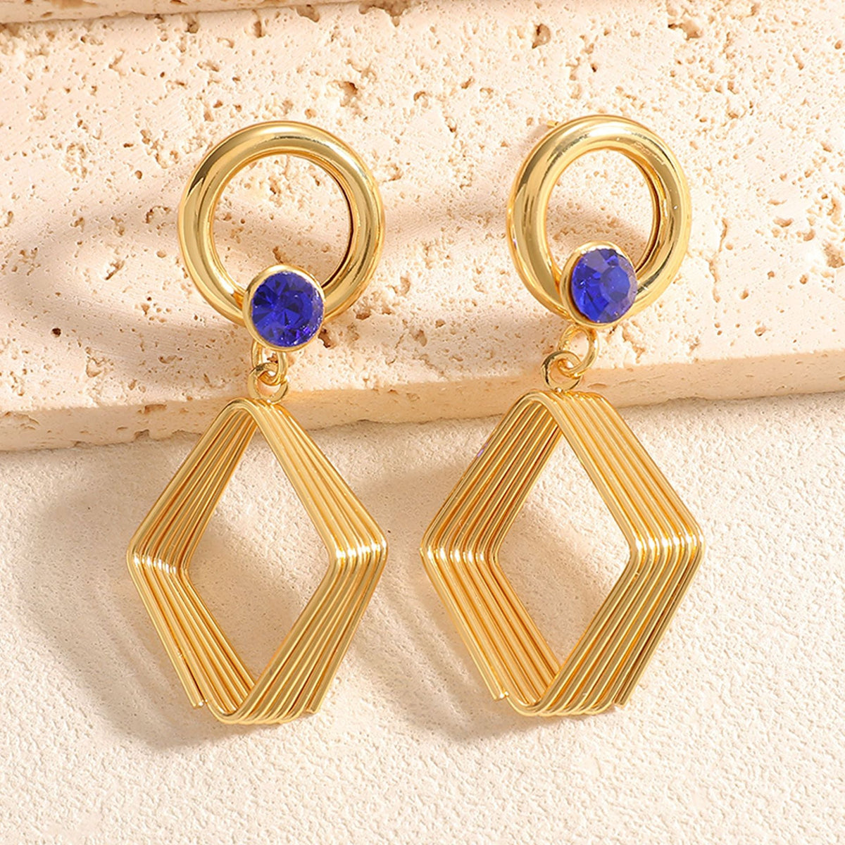 Women's Design Earrings with Geometric Wire Motif Hapa Style