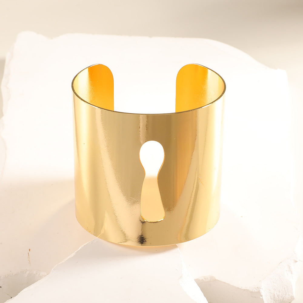 Women Open Bangle with Artistic Relief Design Hapa Style