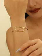 Women's cuff in modern wave pattern Hapa Style