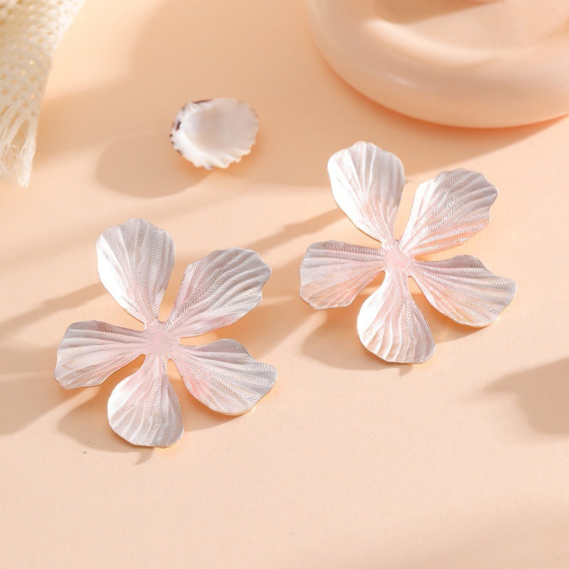 Women's Hair Accessories in Floral Design Hapa Style