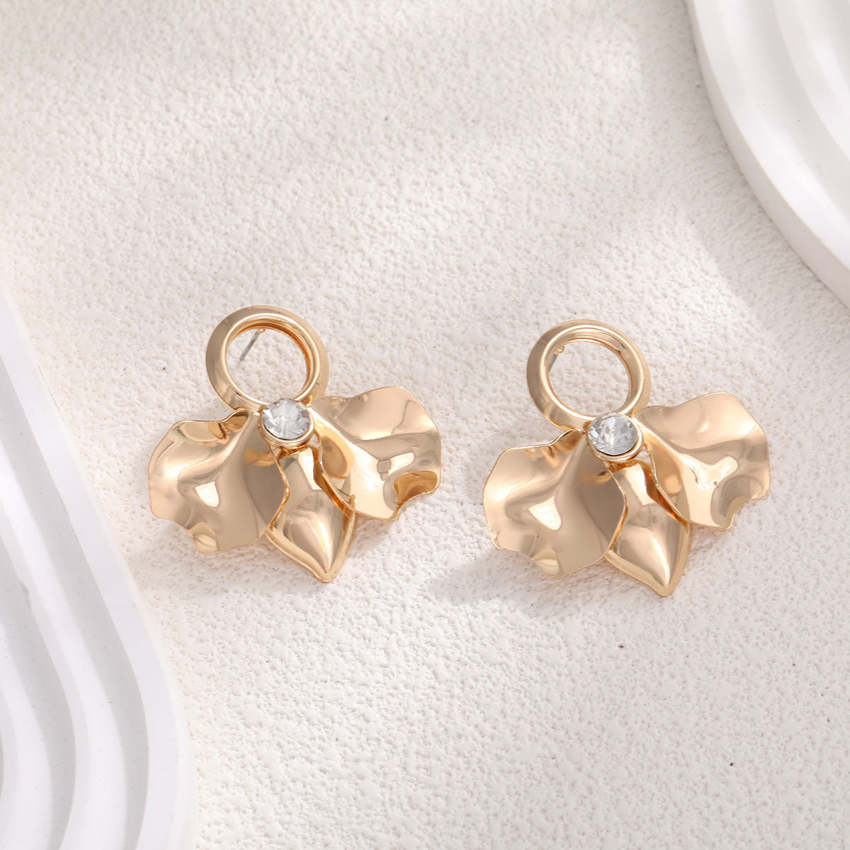 Ladies Elegant and Stylish Earrings with Floral Designs Hapa Style