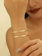 Ladies' bangle with elegant curved design Hapa Style