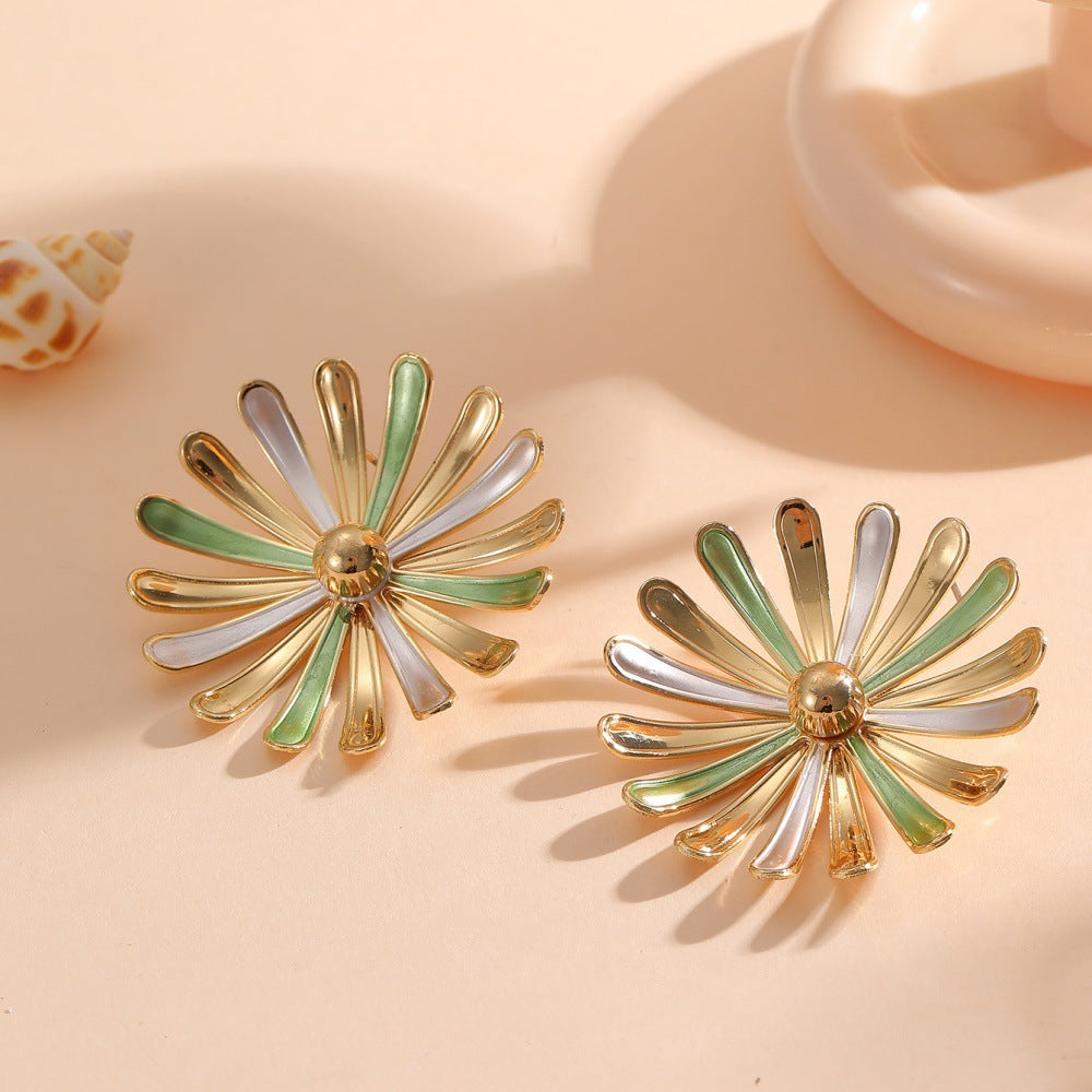 Women’s Flower Earrings in Modern 3D Design Hapa Style