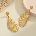 Ladies Elegant Earrings made of high-quality, textured metal Hapa Style