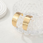 Women's bangles made of high-quality metal with an elegant wave pattern Hapa Style