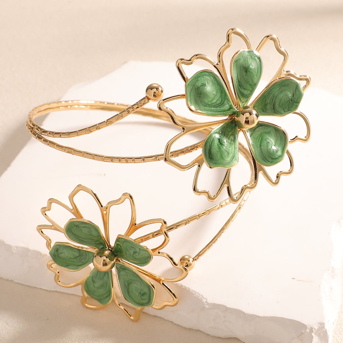 Ladies bracelet with artistic flower design Hapa Style