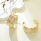 Women's Hanging Earrings in Elegant Wave Pattern Hapa Style