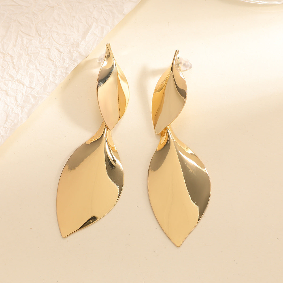 Women Hanging Earrings with Elegant Leaf Shape and Luxurious Finish Hapa Style