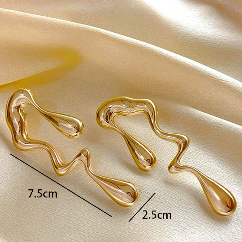 Women's hair accessory clips in modern, organic design Hapa Style