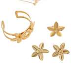 Women's cuff bracelet with floral design Hapa Style