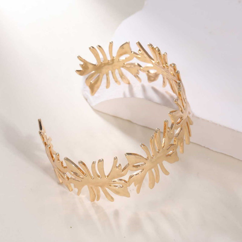 Women's Open Bangle with Elegant Wave Design Hapa Style