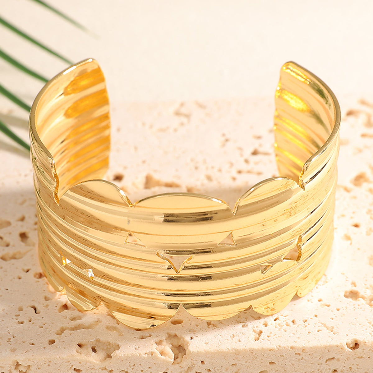 Ladies Open Bangle with Artistic Coral Pattern Hapa Style