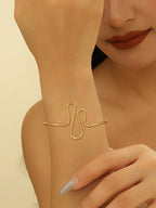 Women's cuff in modern wave pattern Hapa Style