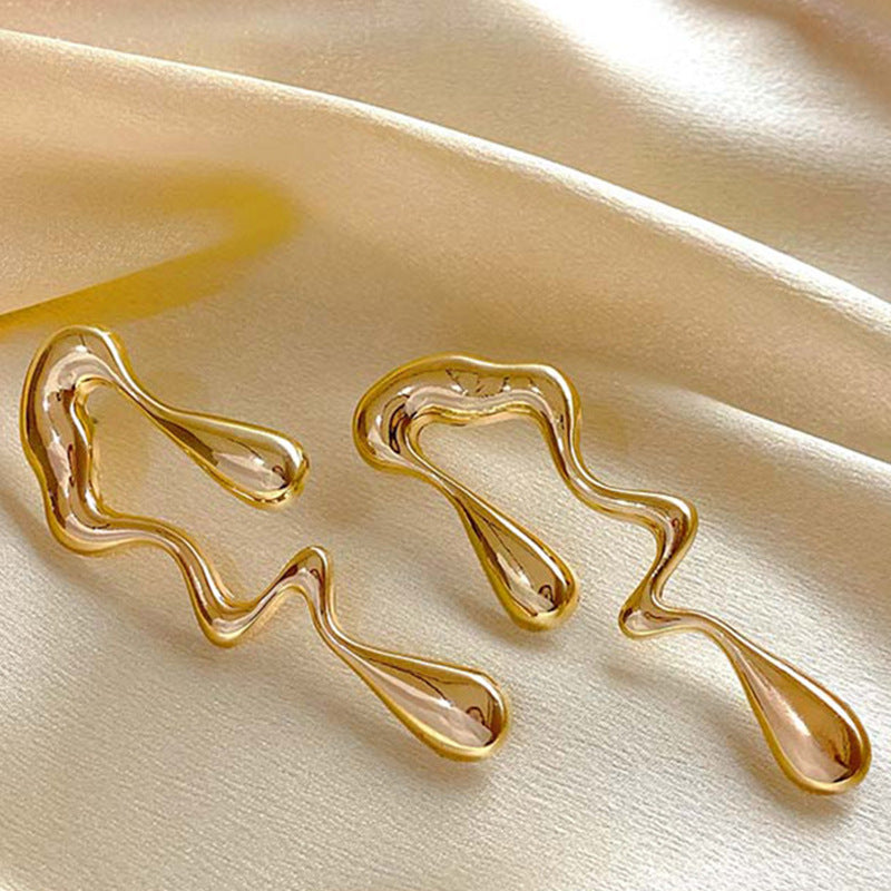 Women's hair accessory clips in modern, organic design Hapa Style