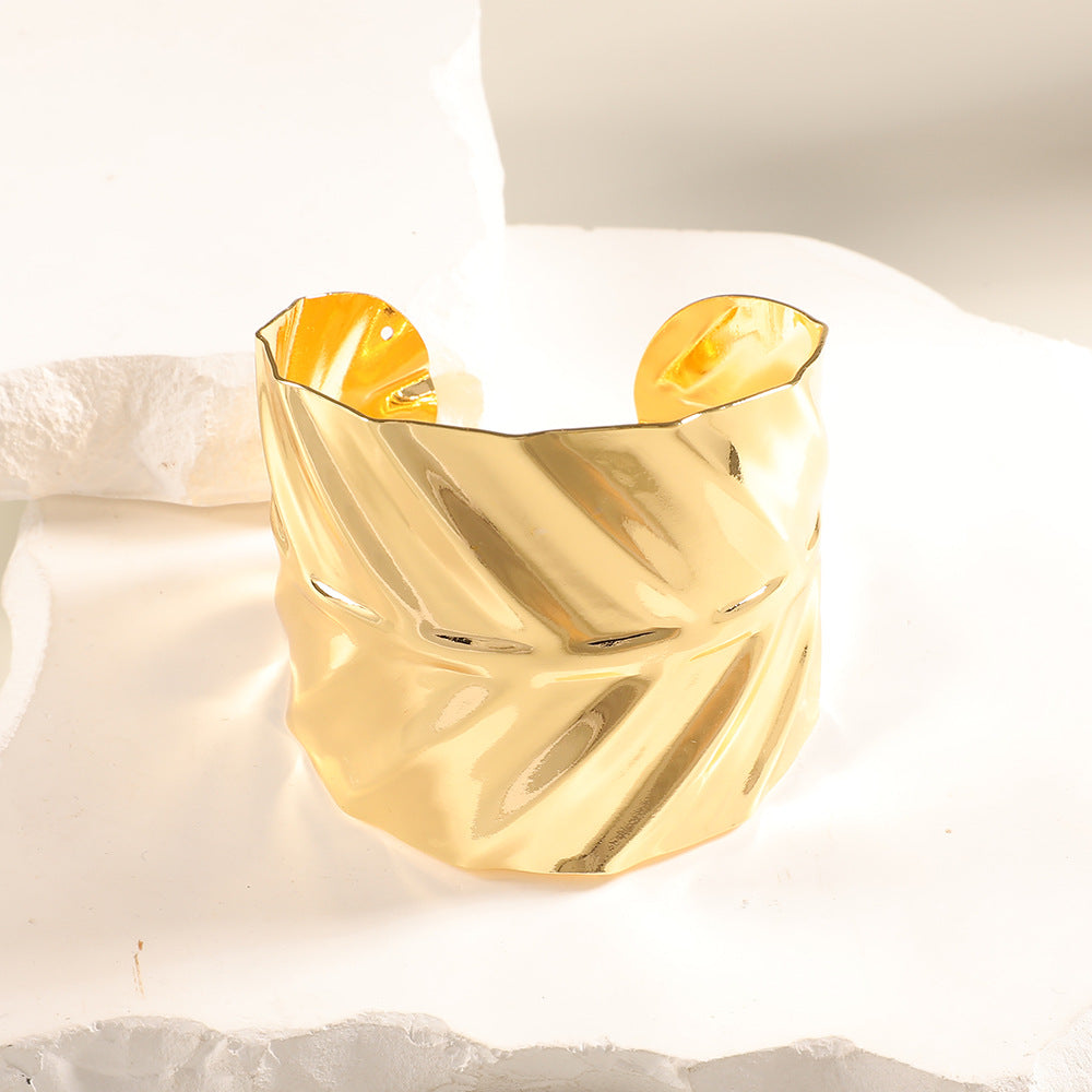 Women Open Bangle with Artistic Relief Design Hapa Style