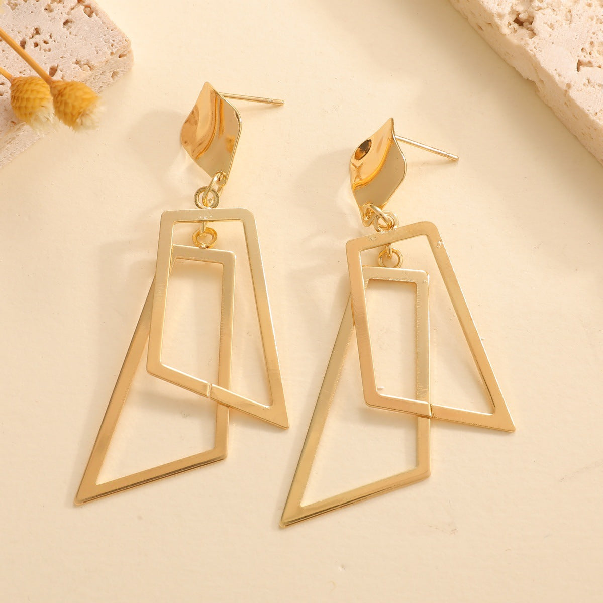 Women's Hanging Earrings in Modern Geometric Design Hapa Style