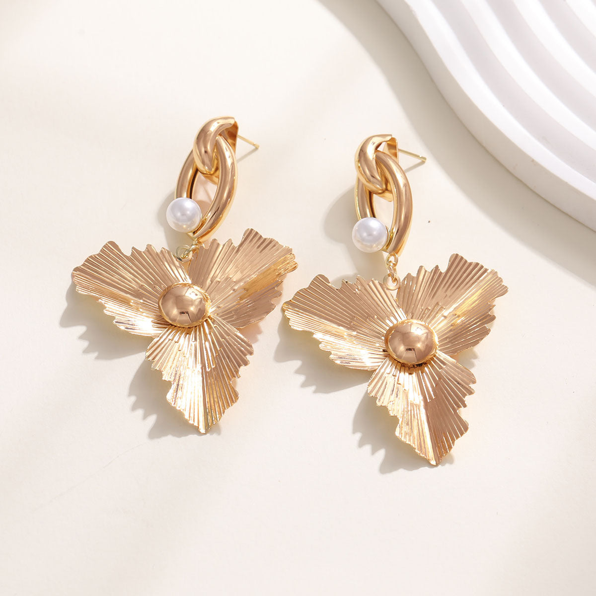 Women's Elegant Statement Earrings with Leaf Design Hapa Style