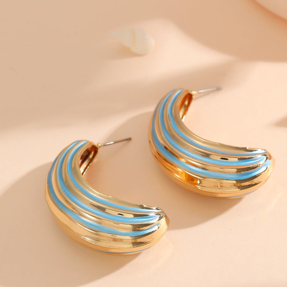 Women Hanging Earrings with Luxurious Gold and Pink Finish Hapa Style
