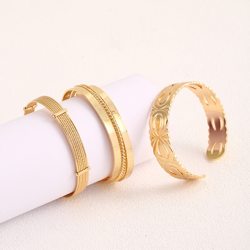Ladies Open Bangle with Elegant Structure Design Hapa Style