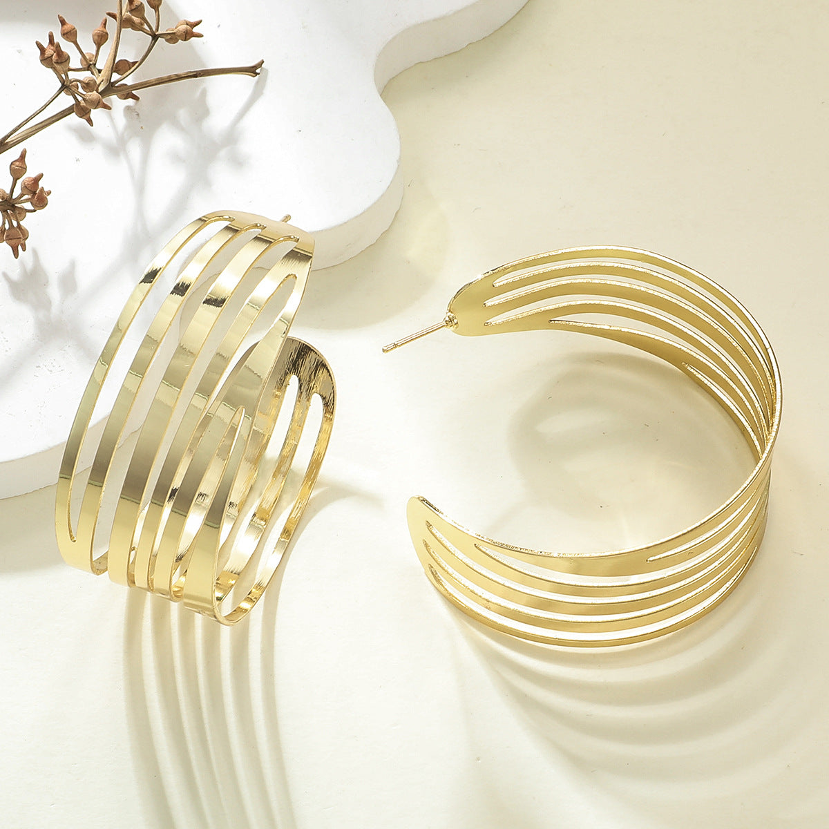 Women's Hanging Earrings in Elegant Wave Pattern Hapa Style