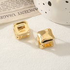 Women's ear clips in elegant shell design Hapa Style