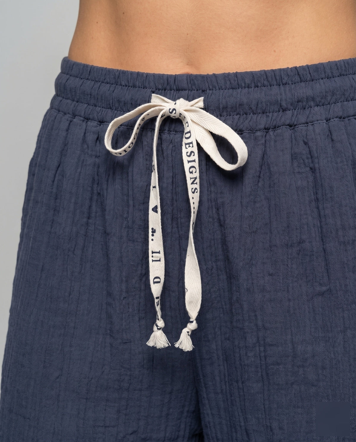 Product 15583593890122 - close_up_detail