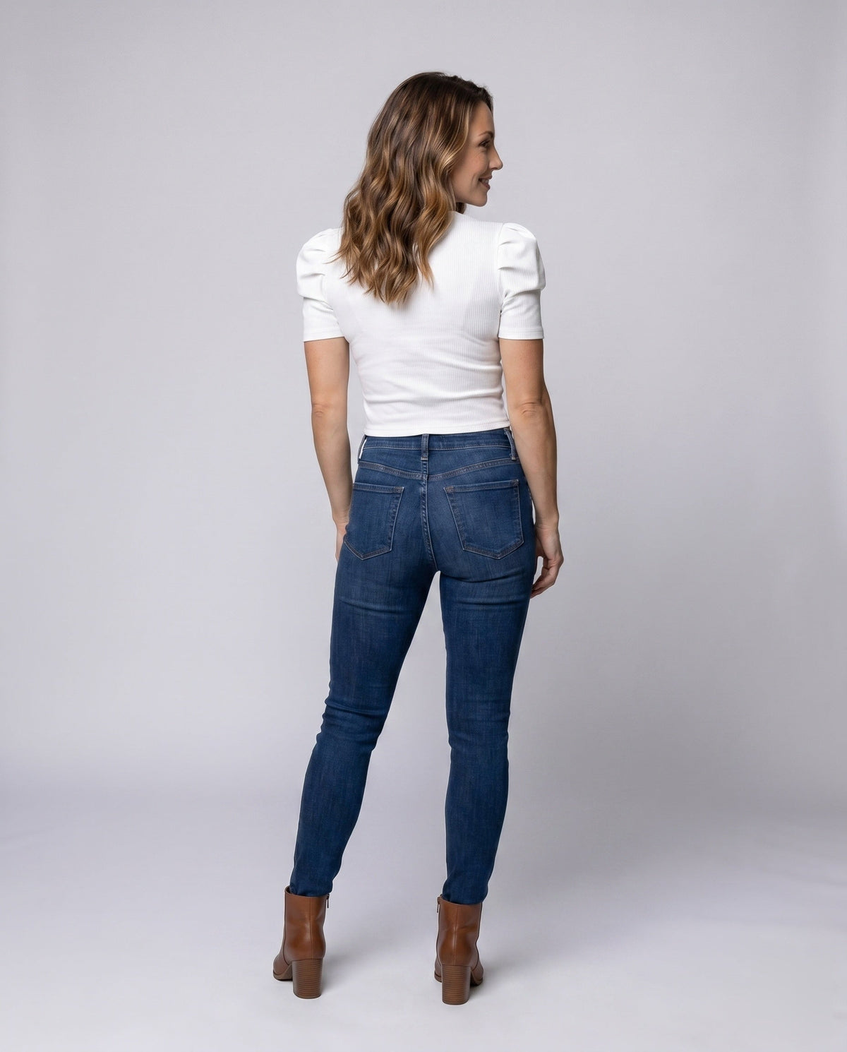 Product 15616813957450 - back_view