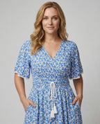 Women's maxi dress with floral accents
